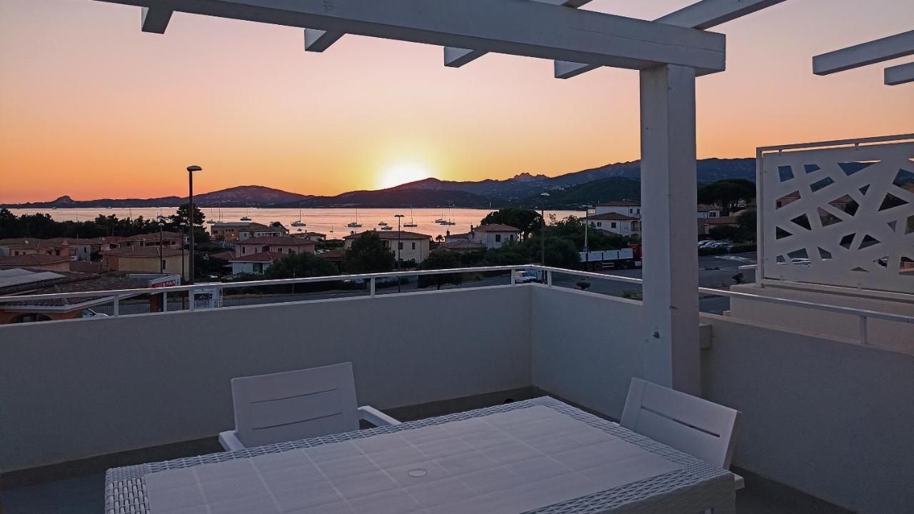 Welcomely - White Terrace - Condominio Acqualife Cannigione Exterior foto